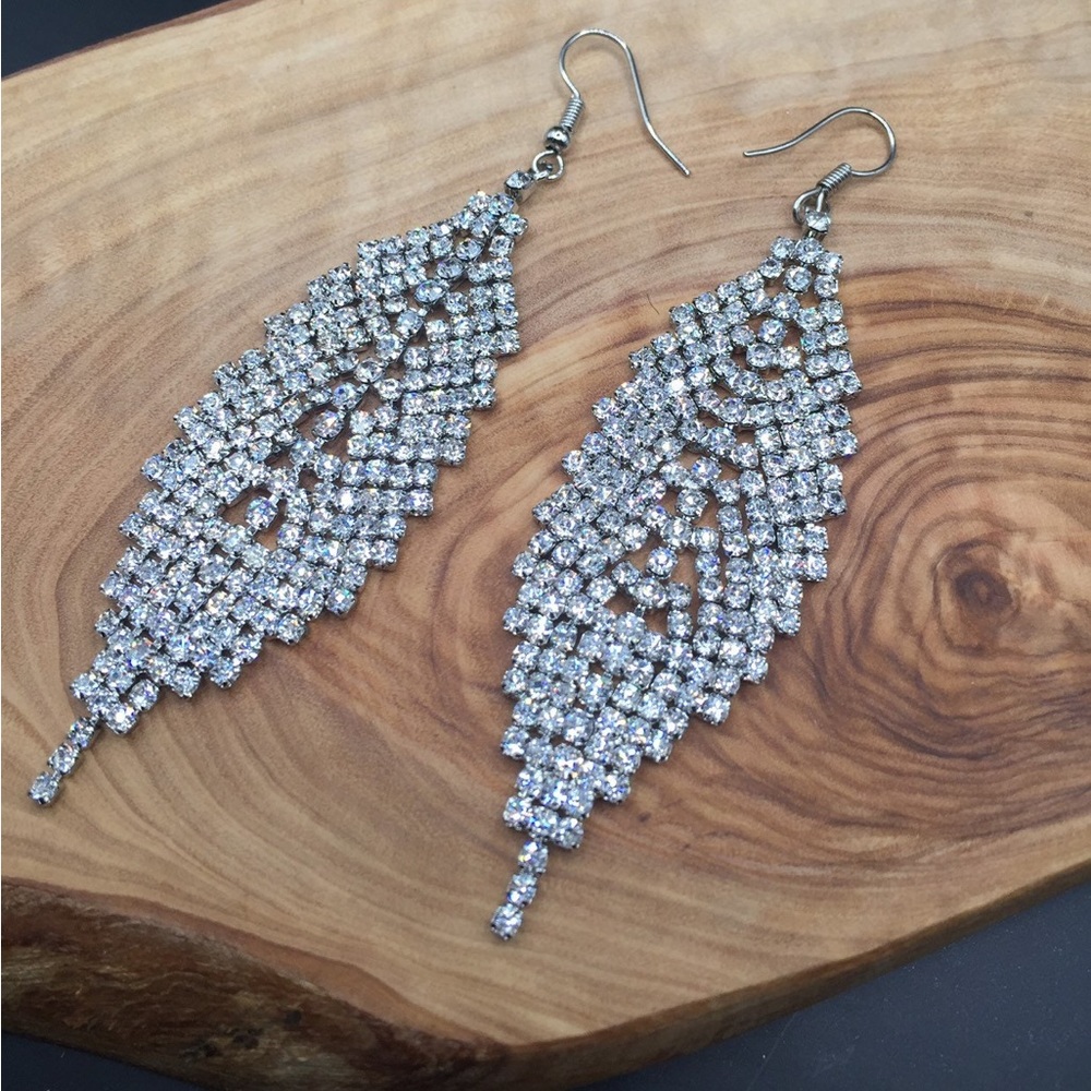 Earrings (NEW) - Picture 4 of 5